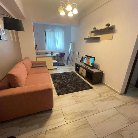 Le Lupin / Center Apartment Iasi Exterior photo