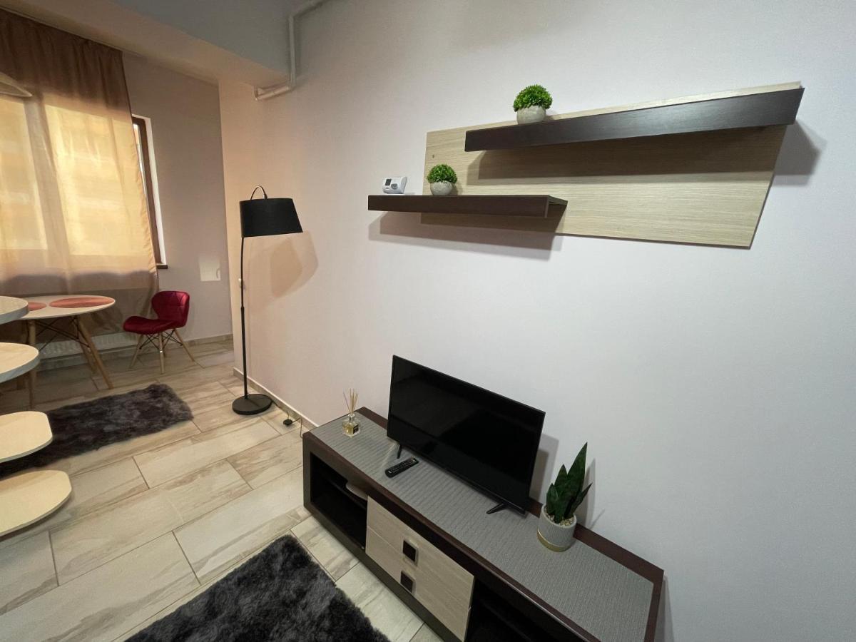 Le Lupin / Center Apartment Iasi Exterior photo
